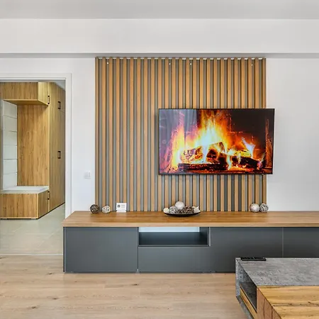 Apartment Luxury Landing Complex Qualis Brasov