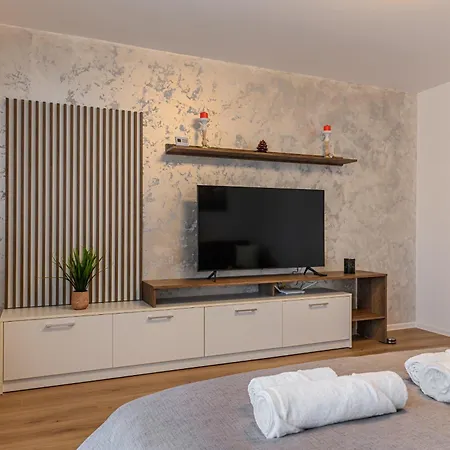 Luxury Landing Complex Qualis Brasov