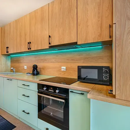 Luxury Landing Complex Qualis Apartment