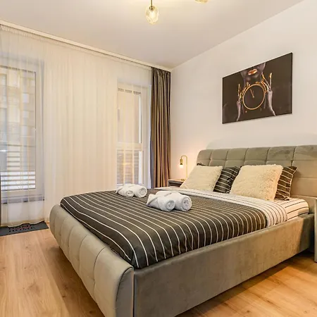 Luxury Landing Complex Qualis Brasov